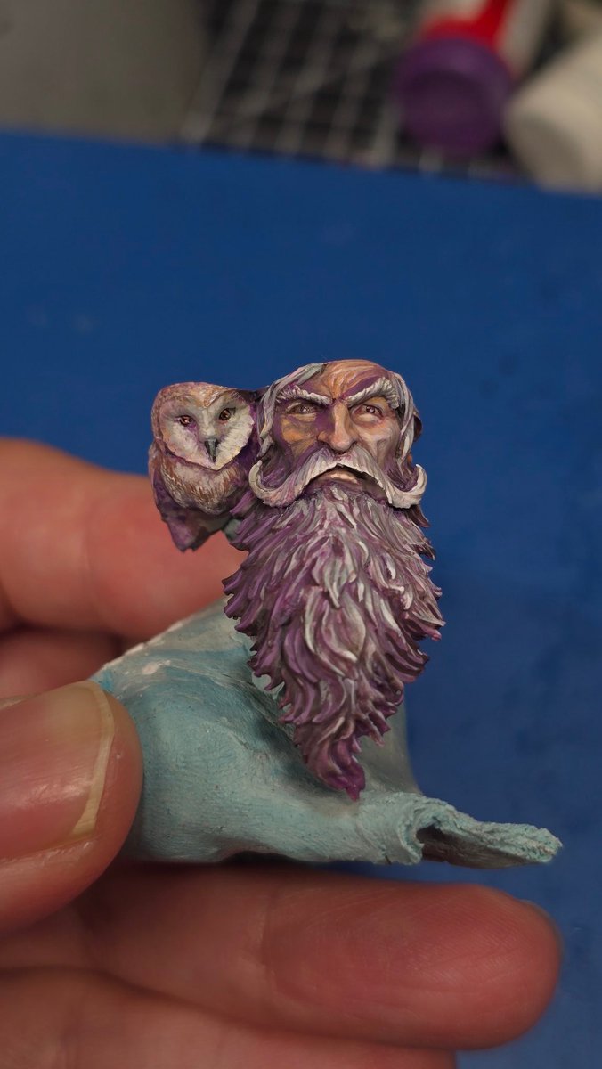 Chessymonkey's tweet image. Friday WIP: New project, hopefully i can make it in time for competition 
#筆塗り #vallejo #Blackcrowminatures #plasticmodel #scalemodel #finescalemodele #swordandbrush #swordandbrush2025 #miniaturepainting #scale75 #akinteractive