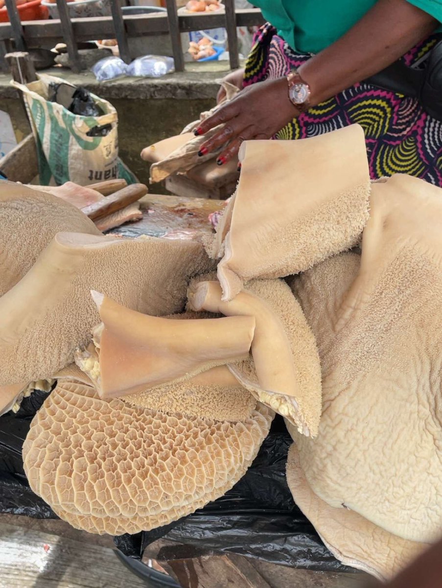 _BarnyO's tweet image. I can't pretend anymore 😩

What's the English name?