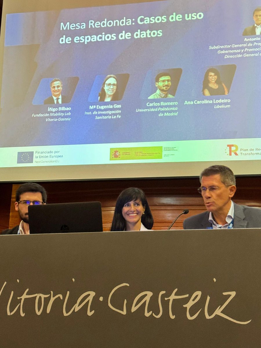 libelium's tweet image. 🔹 OGP Global Summit
@/Ana Lodeiro también formó parte de la mesa dedicada a casos de uso de #EspaciosdeDatos, dentro de una cumbre que reunió a más de 2.000 líderes mundiales comprometidos con el gobierno abierto y la cooperación internacional.