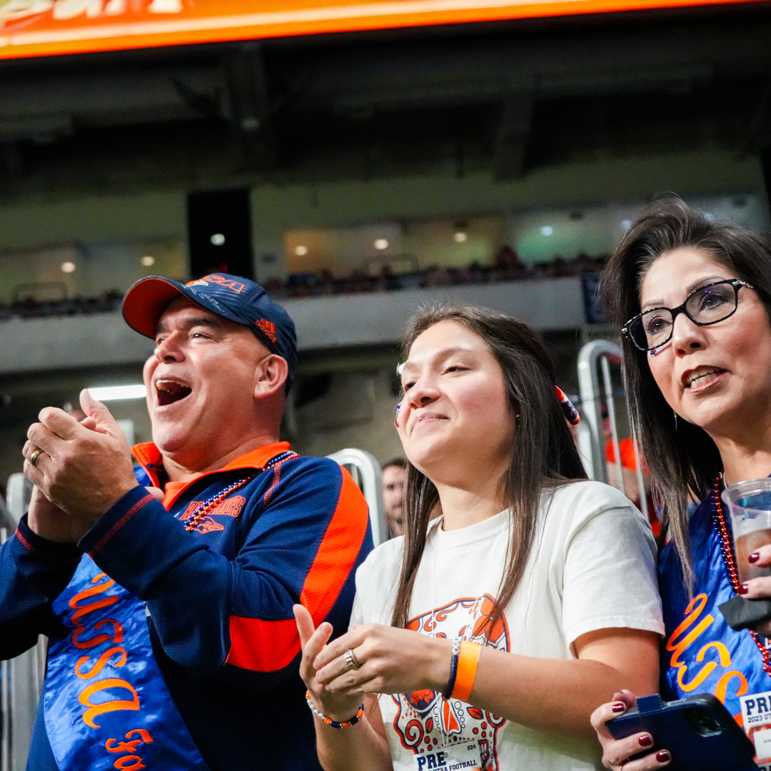 UT San Antonio Family tweet media