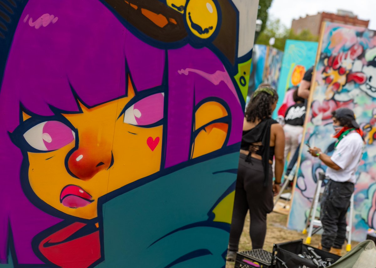 Like Lowell tweet media