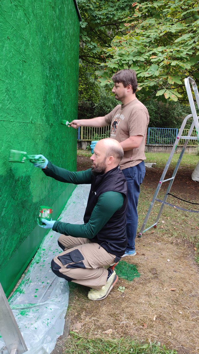 Tricentis's tweet image. At Tricentis, we #GiveBack 💚 Our team in Czech Republic spent a volunteer day at Klokánek Brno, a facility providing safe, family-style care for children in vulnerable situations. 

The team painted, organized, and prepared the grounds—creating a warm &amp;amp; welcoming environment.