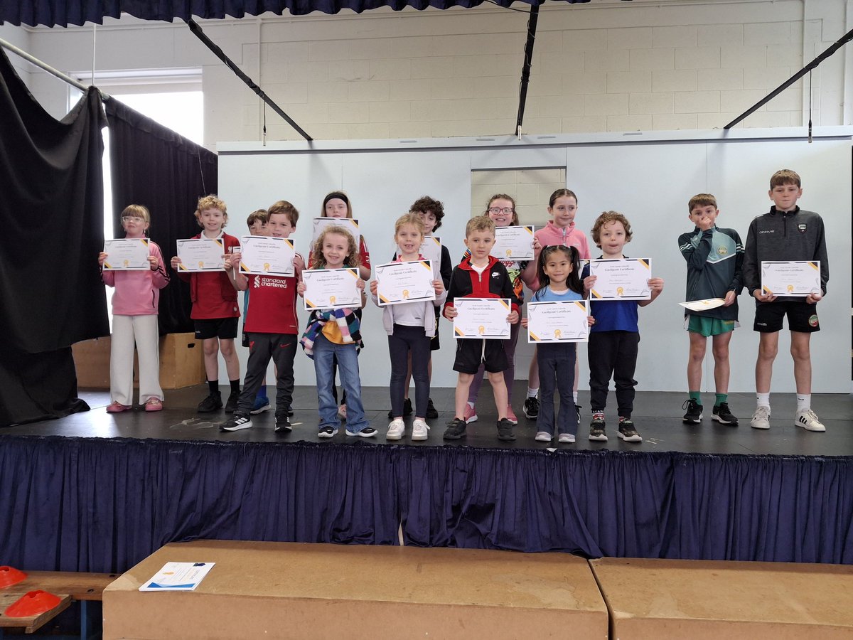 Is aoibheann linn Gaeilge! 💚🇮🇪 our students receiving the Gaeilgeoir certificates.  Mol an óige agus tiocfaidh sí.