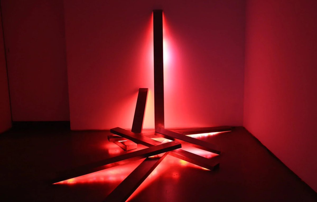 NuovoFaceMag's tweet photo. Com'è viva l'arte contemporanea a Madrid •

#Apertura Gallery Weekend, organizzata da @ArteMad, ha dato il via alla stagione dell'arte a #Madrid: 95 artisti, 55 gallerie e 65 mostre aperte a tutti.
@CulturaCMadrid @SpagnaInItalia @VisitMadrid_es
👉 https://t.co/y339Yvg6m3 https://t.co/UZexGEe2s7
