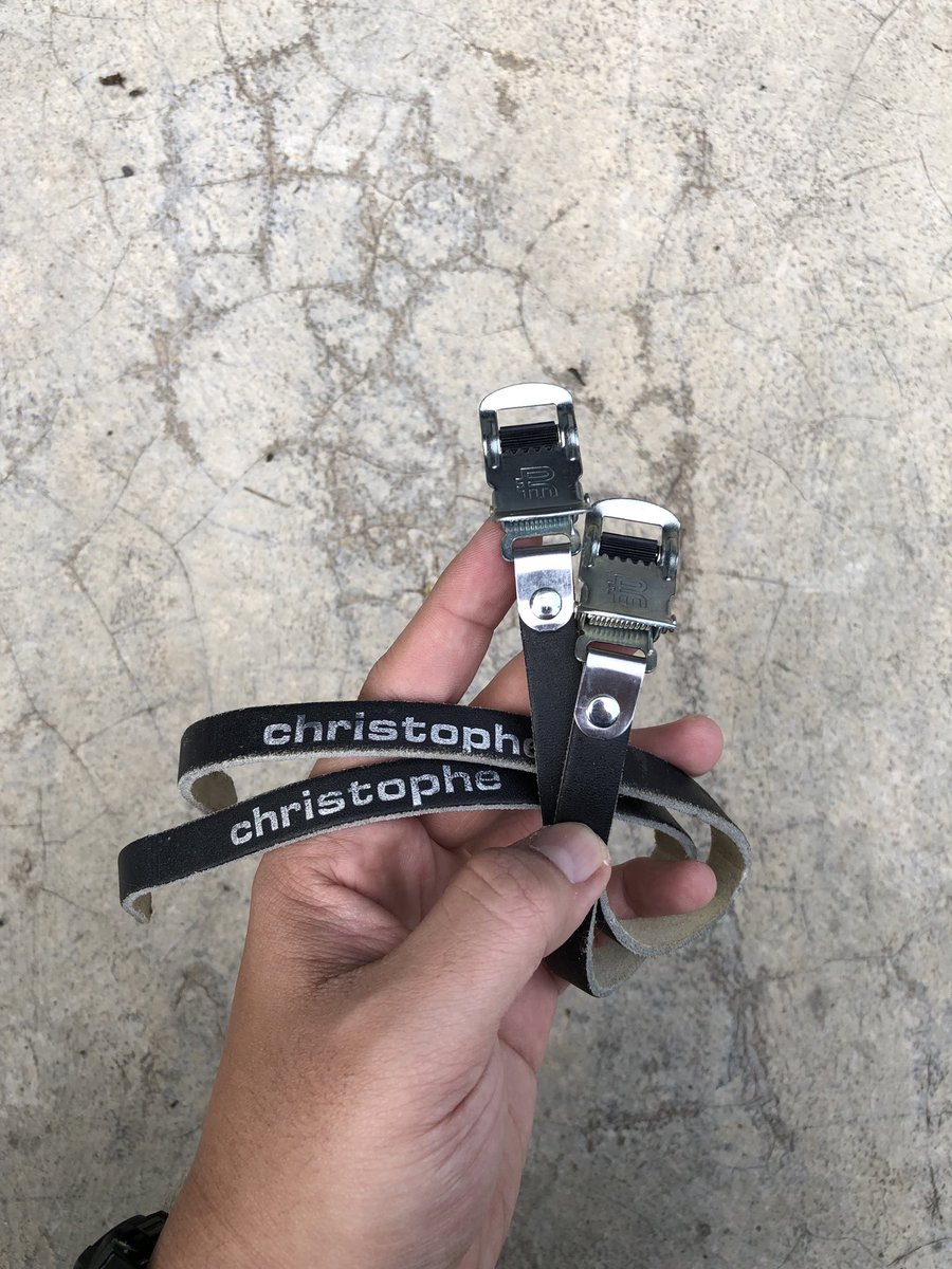 BONGKAR SEPEDA

WTS:
- Variable SL Superlite 400mm (150k)
- Deda Zero 100 420mm (250k)
- Truvativ Team Carbon 27.2mm (700k)
- Christophe Toe Strap (400k)

Mau nego bisa langsung ke DM ya #fnfjb