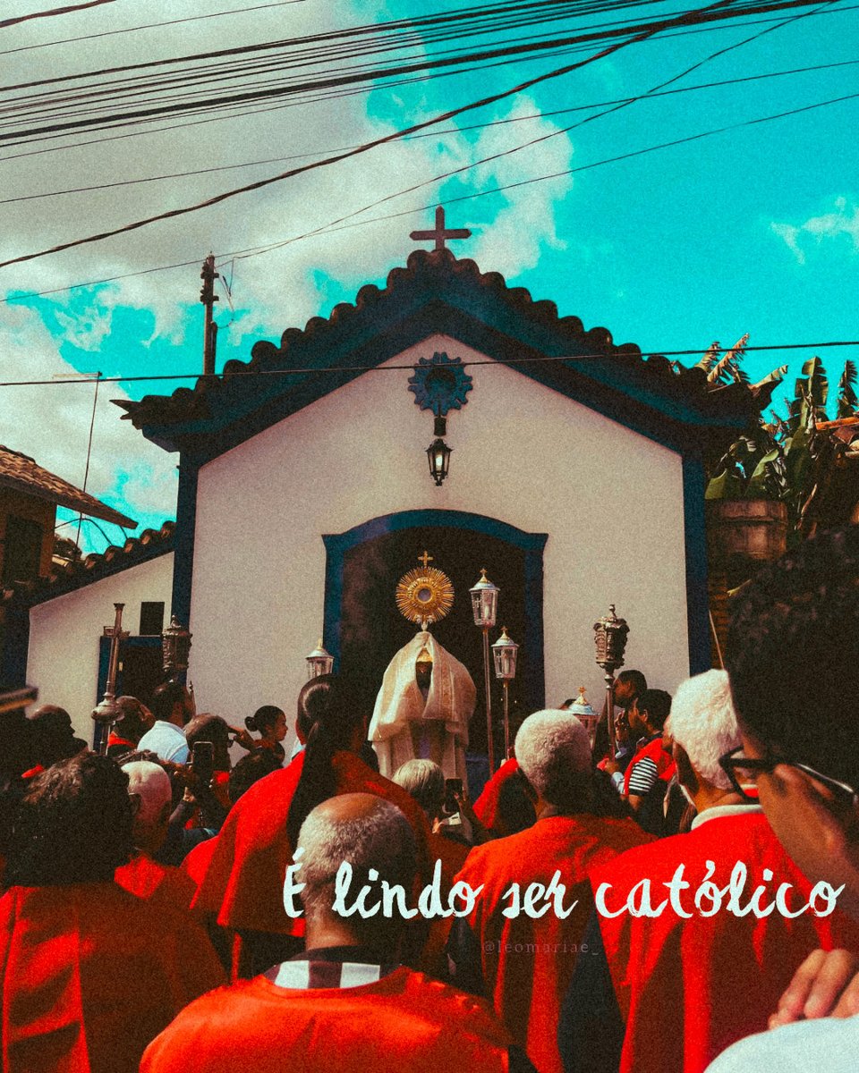 abrace_cat's tweet photo. Se católico eu não fosse, católico me tornaria. https://t.co/HpFRuoeWXH
