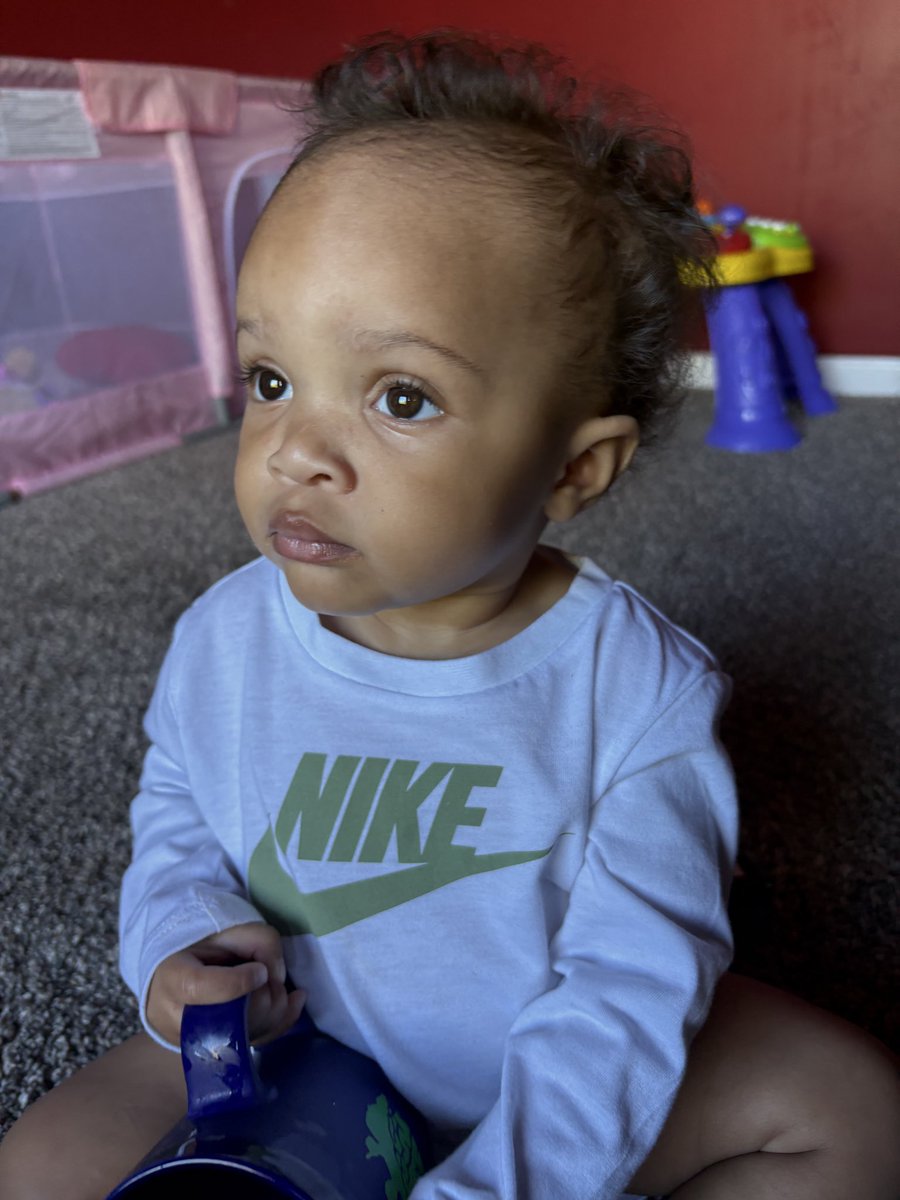 Hello My Good People,

My Granddaughter wanted everyone to know GOOD MORNING &amp; TGIF 🙏🏾❤️