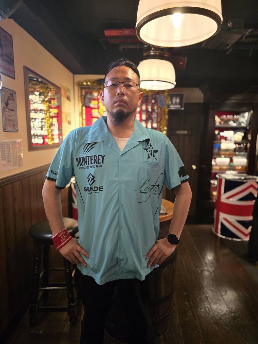 okaka_darts's tweet image. みくるさん&amp;amp;ハルさんのハードダーツ練習会から始まったODO所属ハードダーツチーム

　　⛰️Monterey⛰️

ユニフォームが完成！！！
昨日の試合から皆です使い始めています！
投げ心地もデザインも最高です😊

#LOGOLAbZiON
#SHADE