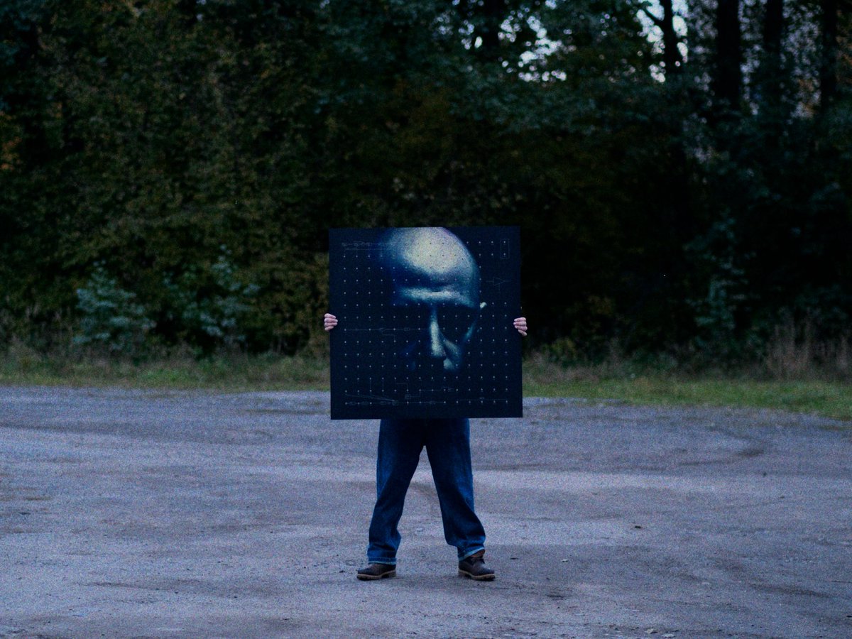 Azar Strato tweet media