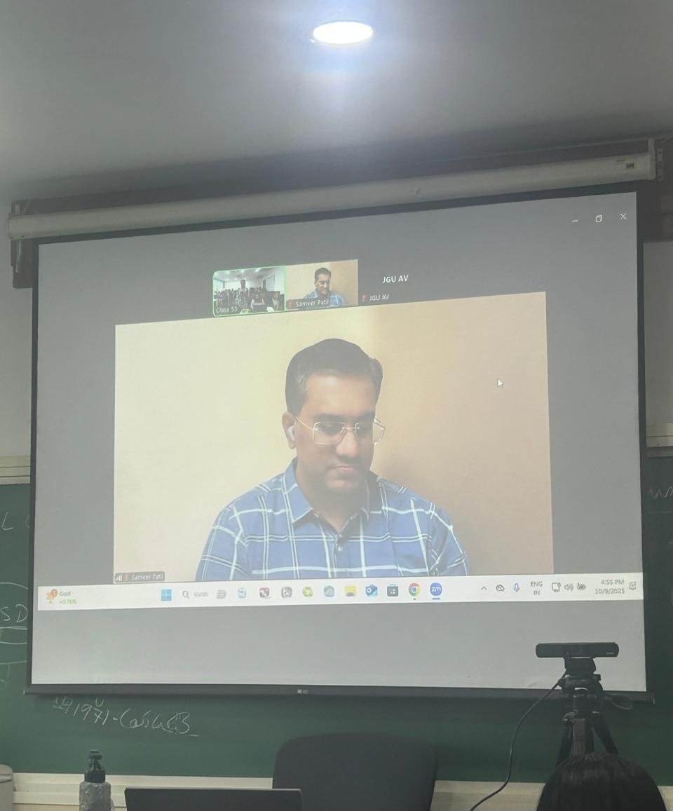 The Centre for Security Studies tweet media