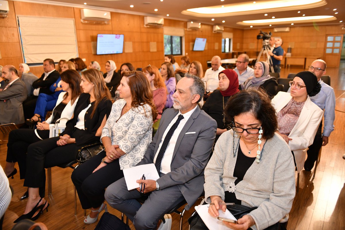 CRDP_Liban's tweet image. Clôture au #CRDP du #SPOC sur l’#évaluation des apprentissages 🇱🇧 dans le cadre du #ProgrammeAPPRENDRE (#AUF, #AFD).
Ce parcours a permis à des formateurs et conseillers pédagogiques (#MEHE) de renforcer leurs compétences en #évaluation et #innovationpédagogique. @AUF_MoyenOrient