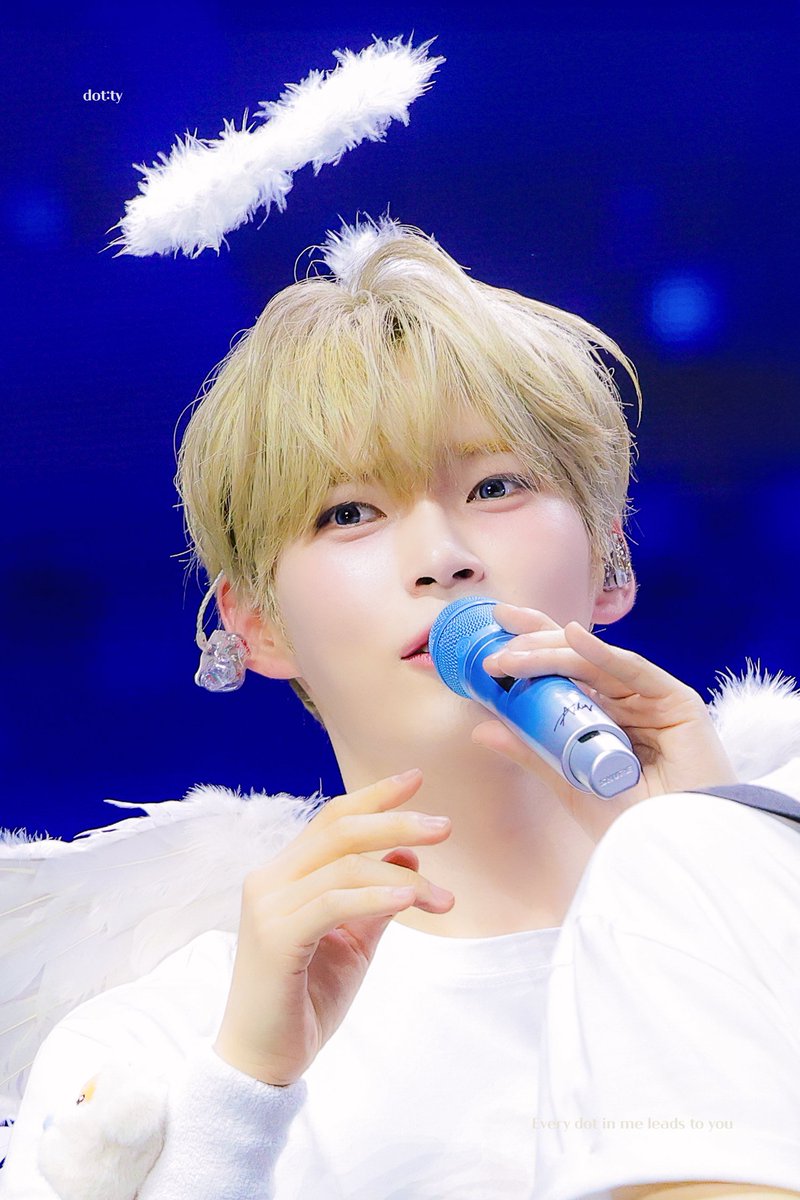 bindotty01's tweet image. 251005 HERE&amp;amp;NOW 
#ZEROBASEONE #성한빈 #ソンハンビ #SUNGHANBIN #제로베이스원 #제베원 #ZB1