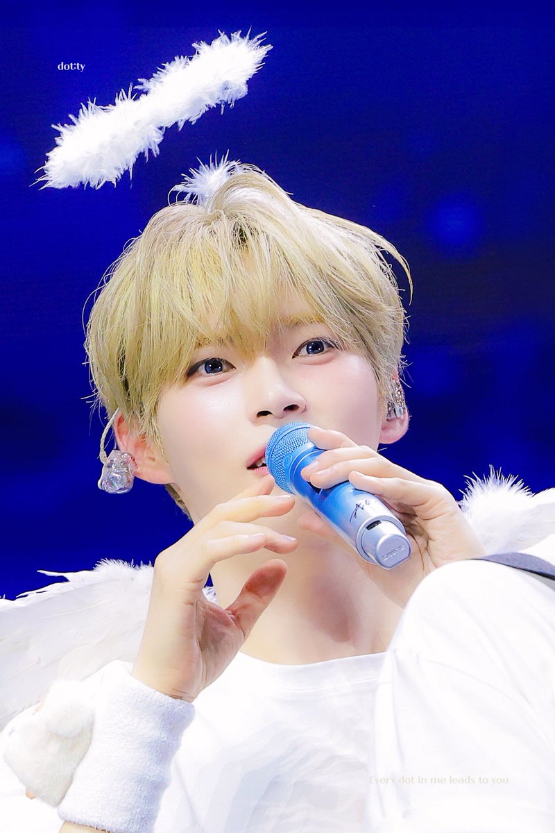 bindotty01's tweet image. 251005 HERE&amp;amp;NOW 
#ZEROBASEONE #성한빈 #ソンハンビ #SUNGHANBIN #제로베이스원 #제베원 #ZB1