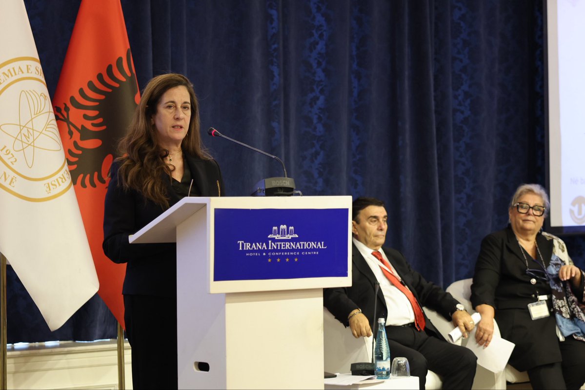 UNDPAlbania's tweet image. @RandiDavisUNDP spoke about #UNDP’s work to future-proof Albania’s workforce. “By enhancing vocational training, fostering digital skills, and creating inclusive job opportunities, UNDP is turning demographic challenges into growth drivers and strategically empowering all…