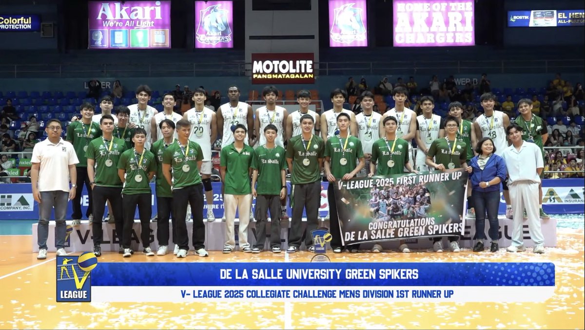 lumot_thingz's tweet image. Congrats still, Green Spikers!!! 🥈💚

Silver’s actually not bad for a rebuilding team! Losing more than half of your starters yet you managed to sweep the prelims and push the defending champs to a Game 3 in the finals is already a great feat! Bawi sa ST at UAAP!
#VLeague2025