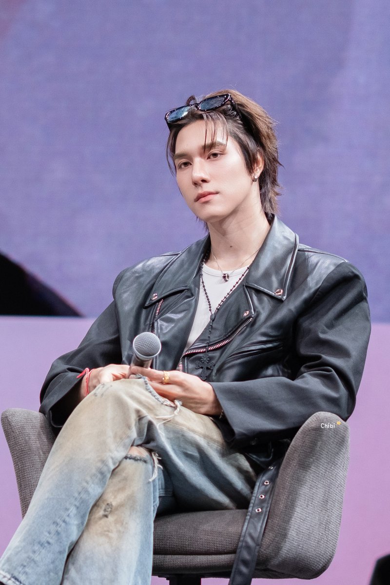 chibi_bow's tweet photo. ลุ๊คนี้ให้ล้านคะแนน ชอบมากก โคดเท่ โคดแบ๊ดด

NANI AS WUTKRAI

#MuTeLuvNotMyFatherLIVE
@Hirunkit_  #hirunkit_ https://t.co/we4RDvhHwU