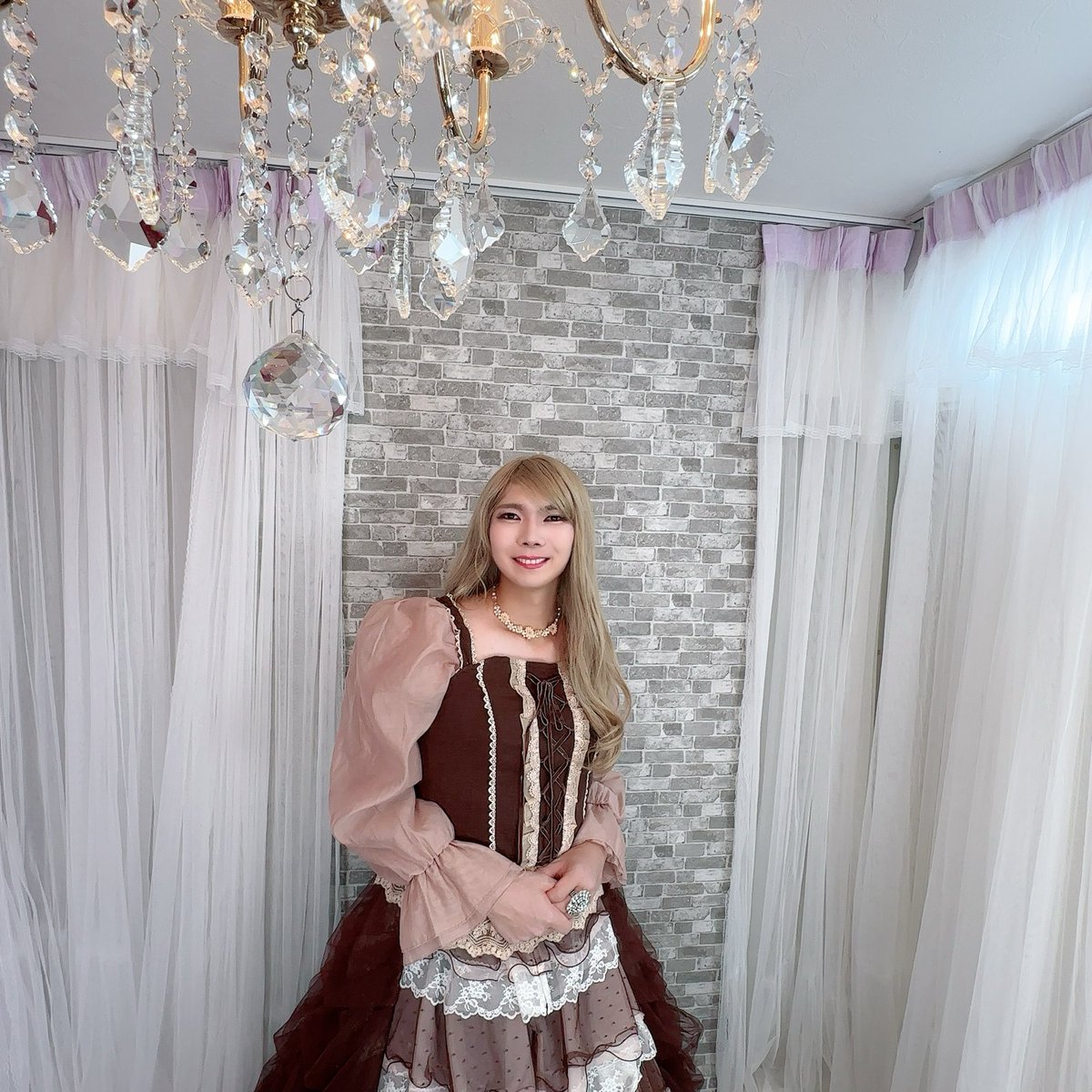 vermari2023's tweet photo. こんなドレスはどうですか？✨
ドレスに興味のある女装子さん向けのサロン「ベルマリ」🩷
#ウェディング男子 #女装 #女装ドレス #ドレス女装 #女装サロン #女装サロンベルマリ#vermari #女装男子 #ドレス着たい男子#女装男子ジョソンヌ#ドレス男子#完全秘密女装サロンベルマリ#内緒で女装を楽しみたい https://t.co/mQvWxFBpEe
