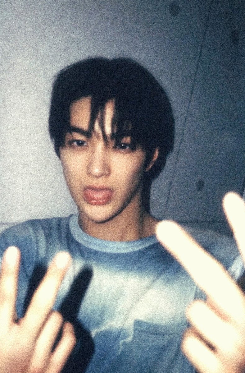 vesitc's tweet image. I rly love this pic💆🏻‍♀️