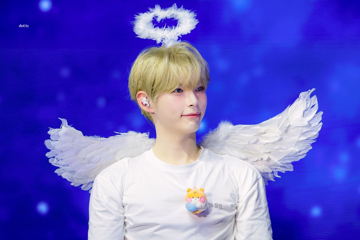 bindotty01's tweet image. 251005 HERE&amp;amp;NOW  
#ZEROBASEONE #성한빈 #ソンハンビ #SUNGHANBIN #제로베이스원 #제베원 #ZB1