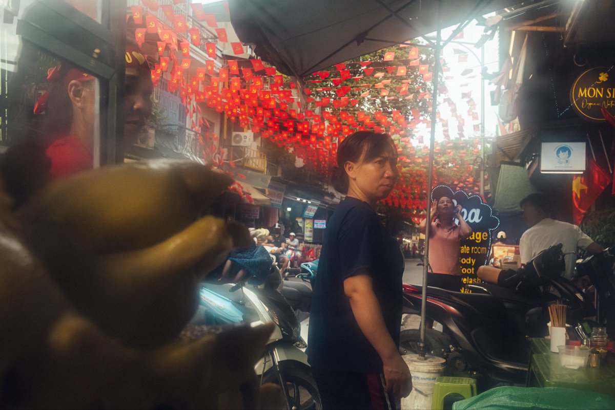 so_photogallery's tweet image. Streetphotography in Vietnam