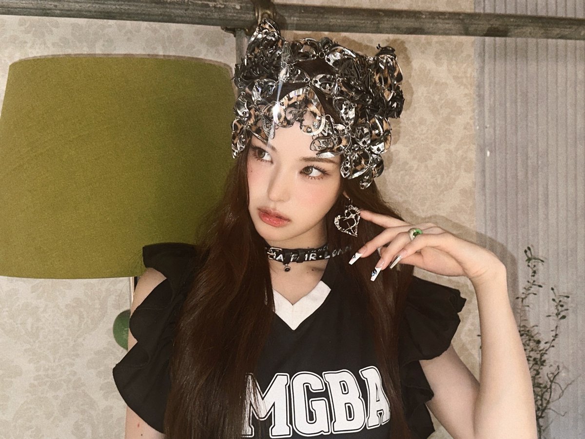 izna_offcl's tweet image. [izME📮]

₍ᐞ•༝•ᐞ₎◞ ̑̑

#izna #이즈나
#MAI #마이