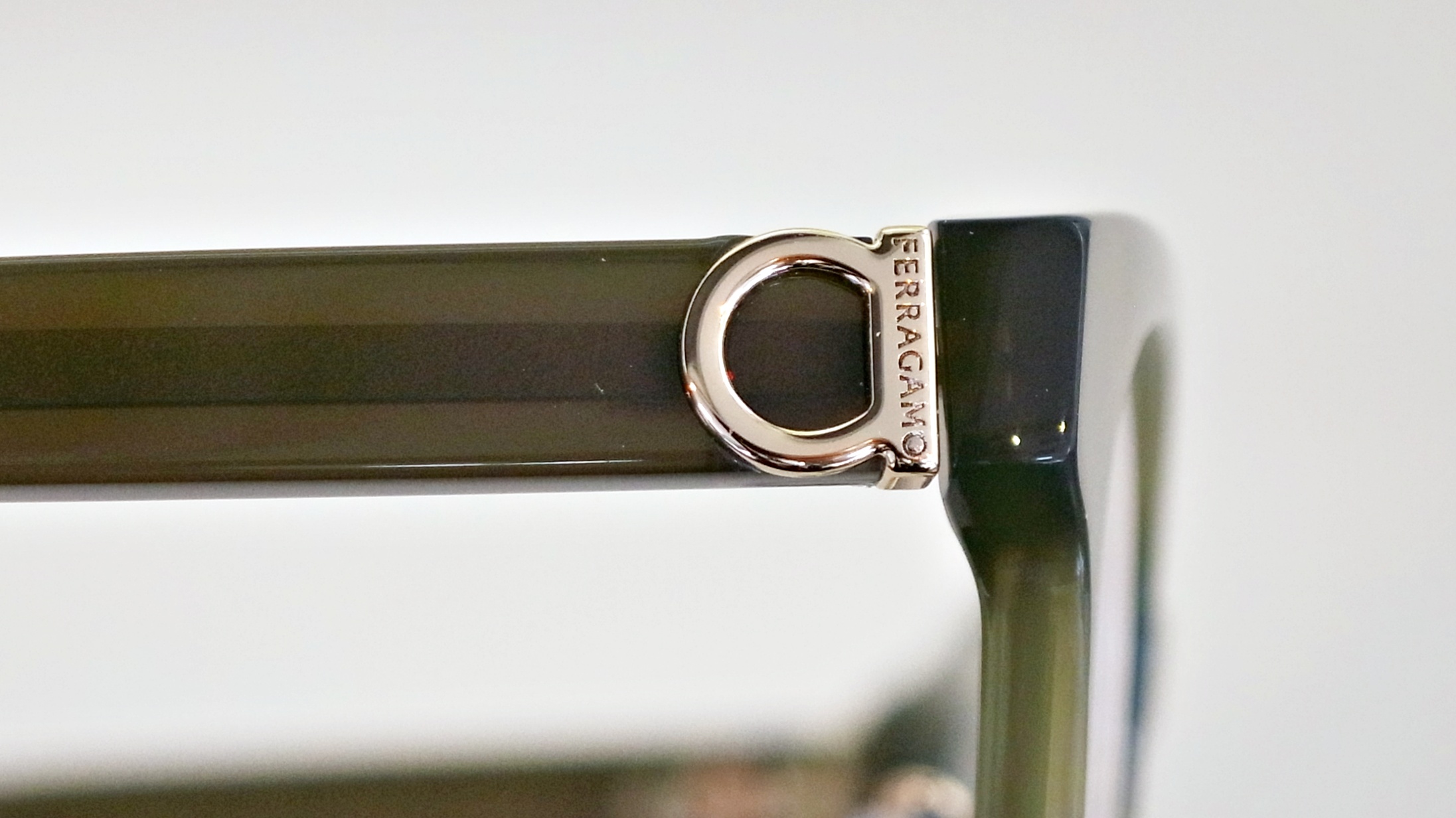 ニャンコ様☆2点おまとめ☆未使用j級⭐️フェラガモ カシミヤ混 1:35 メカトロチャンク No.03 “れとろ” +こうかんフェイス