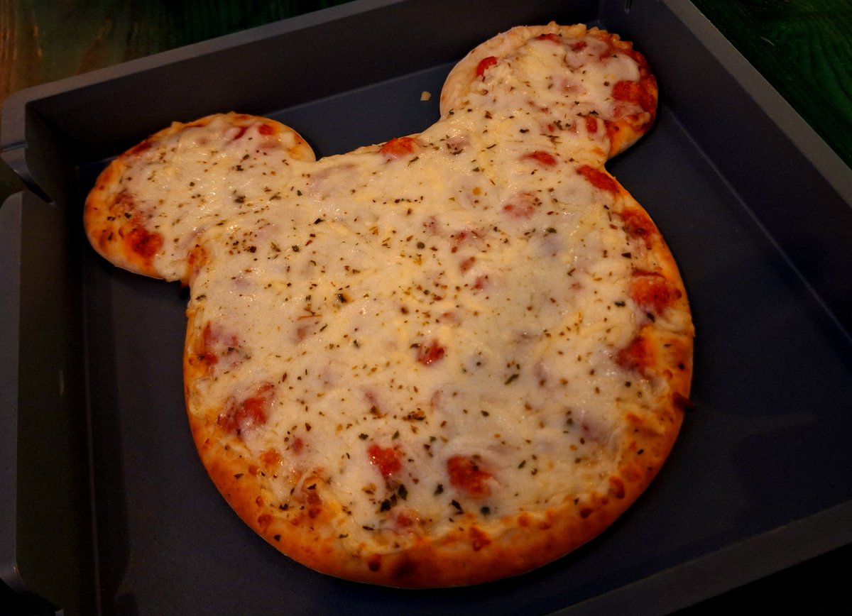 J͎am̶es N. 🤨 tweet media