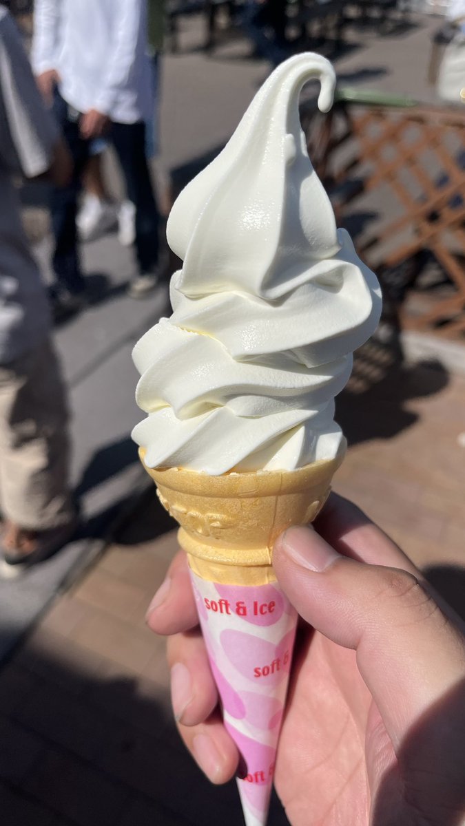 193cm_niki's tweet image. 身長が1cm伸びたのとCRF手放したので
名前:193cmニキ
年齢:36
性別:🚹
住み:埼玉
車種:ZX12R
好き:ツーリング、大食い、スマブラ、あつ森
一言:デカ盛りとソフトクリームを求めてツーリングしてます!
#バイク乗りとして軽く自己紹介
#バイク乗りと繋がりたい