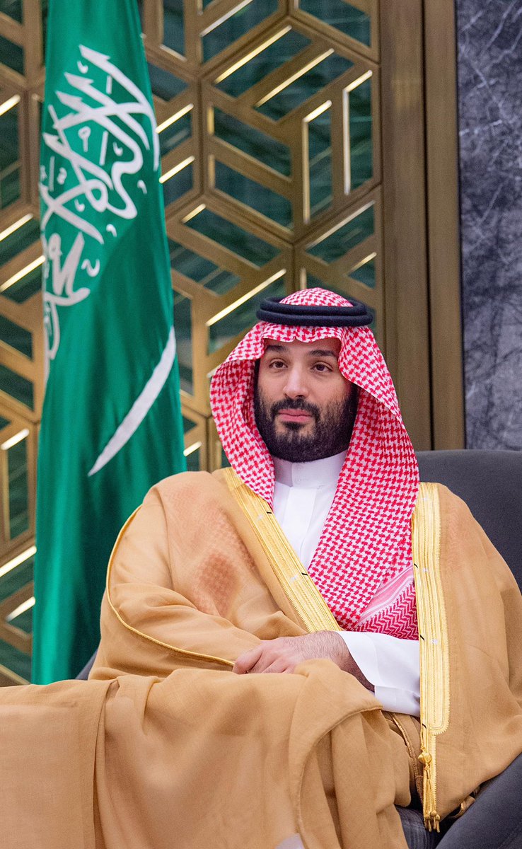 SaudiNews50's tweet image. وزير الخارجية الروسي لافروف:

موقف #ولي_العهد الأمير #محمد_بن_سلمان يستدعي الإحترام..

لقد كان موقفه ثابتاً بعدم التطبيع مع إسرائيل قبل قيام الدولة الفلسطينية.

-