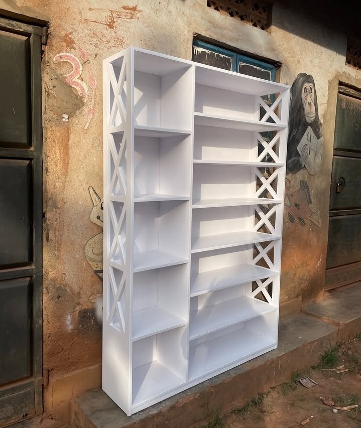 cityhomefurn1's tweet image. Shoe and bag rack 
#crispy white colour 
Order this from our workshop @cityhomefurn1 
Call or watsup on 
0758710994 #watsup 
0740397600