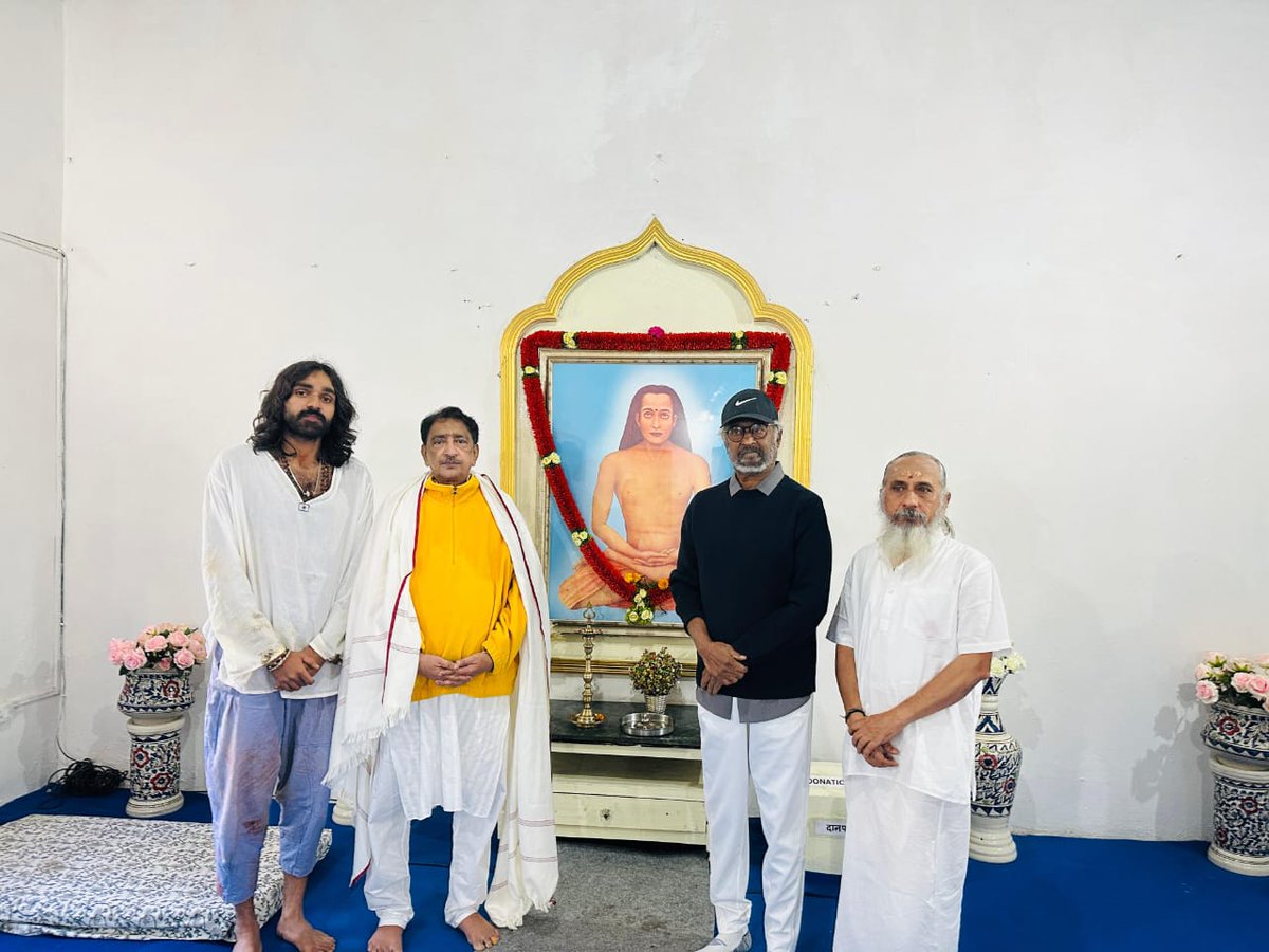 BinaryPost001's tweet image. MAHAVATAR 🤘

#Himalayas #Mahavatar #Babaji #Thalaivar 🤘 #Superstar #Rajinikanth @rajinikanth #BinaryPost