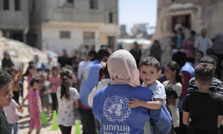 anaponton's tweet photo. Con todo o respecto para o comité da academia, confíaba, penso que como moitas de vós, que este ano o Nóbel da Paz sería para a UNRWA, polo seu traballo a favor dos refuxiados e refuxiadas do xenocidio de Gaza.