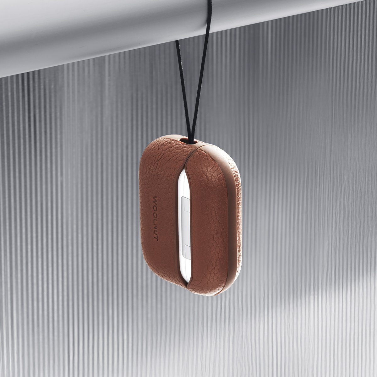 woolnut's tweet photo. Introducing the Leather Case for AirPods Pro 3.⁠

Our new AirPods Pro 3 cases combine full-grain Scandinavian leather with precise protection in their most refined form yet. 
 
Available now in Black, Cognac, Green, and Grey. https://t.co/CIhMQGjX76