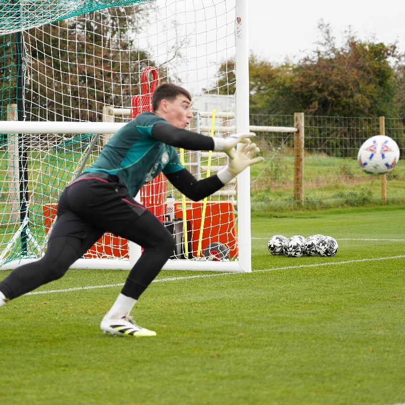 FGRFC_Official's tweet image. Putting in the work ahead of Monday 😤

@TheVeganSociety | @vegantrademark | 
  #WeAreFGR💚