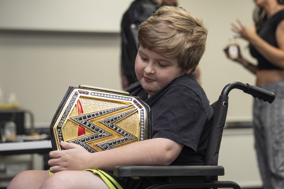 CodyRhodes's tweet image. 💙 @MakeAWishIntl