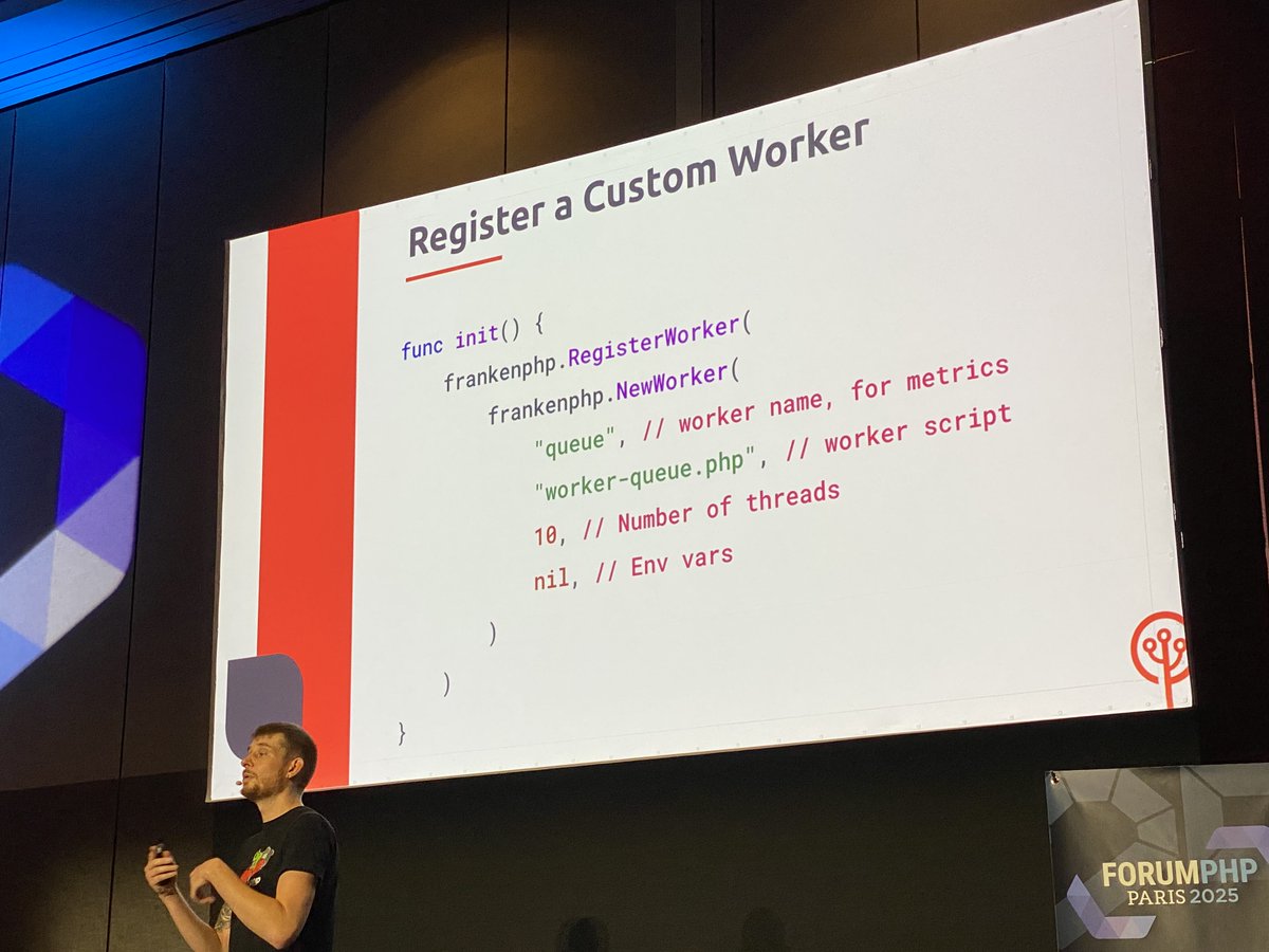davlgd's tweet image. Avec les extensions FrankenPHP qui permettent d’utiliser du Go arrivent les custom workers