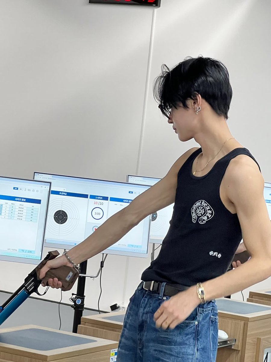 ٠࣪⭑ tweet media