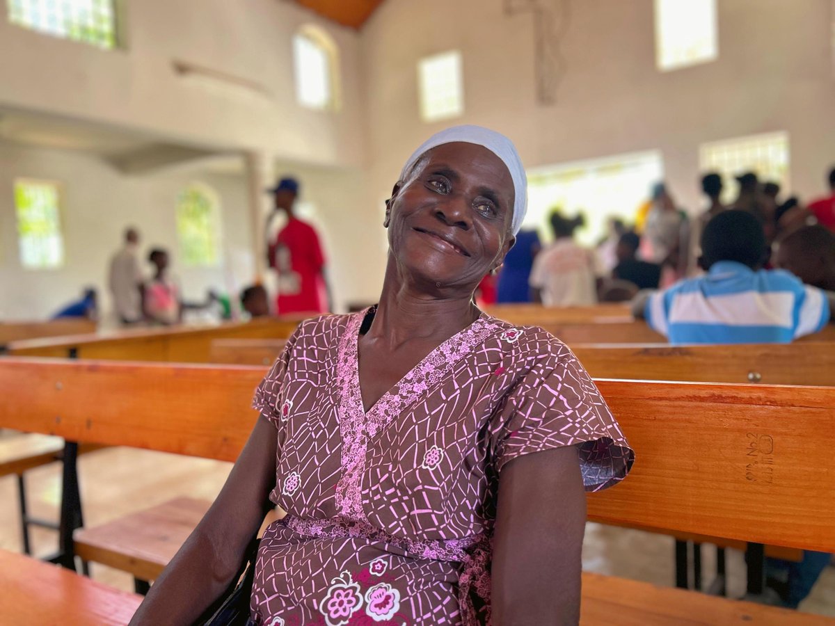 ZanmiLasanteht's tweet image. En Haïti, les crises se multiplient, mais la santé mentale reste une priorité.
En 2024-2025, +11 000 patients ont poursuivi leurs soins grâce à Zanmi Lasante.
La santé mentale est un droit, pas un luxe. 
#SantéMentale #Haïti #WorldMentalHealthDay