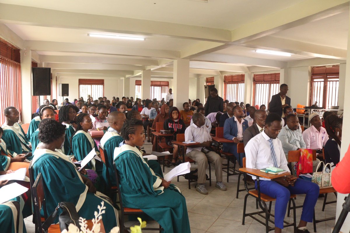 AvanceIU_uganda's tweet image. Today, our campus came together in a powerful moment of reflection and unity for #UniversityPrayerDay
Students, staff, and community members gathered across traditions to offer prayers for peace, wisdom, and hope.
Different paths, one purpose. #CampusUnity #TogetherWePray