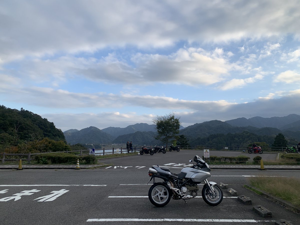 はいコレ、大事な事記載してるので…見逃さないように（笑）
原付きでもどノーマルでも初心者でもどなたでも参加可能！
先程このツーリングルートのチェックもしてきました…交通量も少な目な法定速度の低い、マニアックな道が多くて中々面白いルートです
という訳でノブキ君と一緒にランしましょ！