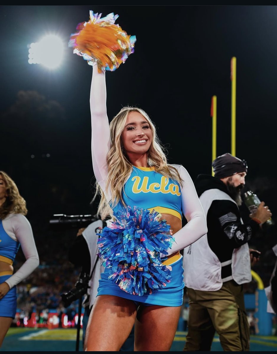 world_athelete's tweet image. Alyssa Jaurique - UCLA Cheerleading