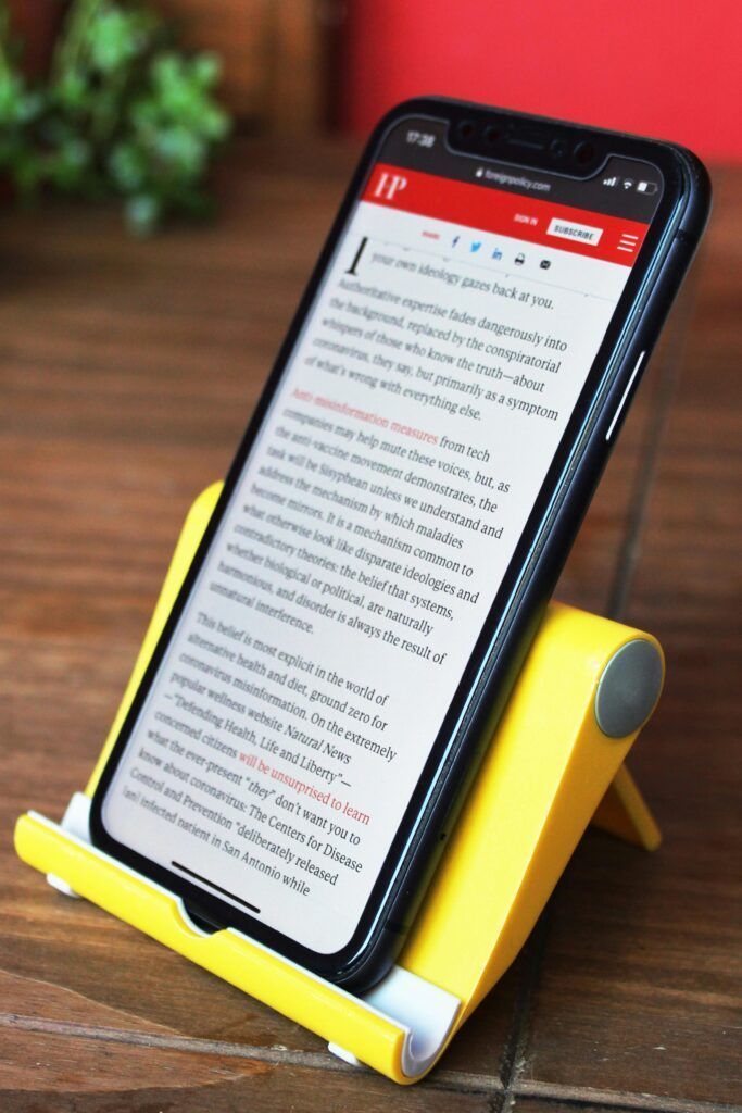 kehorneweb's tweet image. Establishing a strong brand presence is more challenging than ever. Here’s why offering expert commentary is an excellent brand-positioning exercise and how it can benefit your business: buff.ly/htRThQ0 

#expertcommentary #smbmarketing