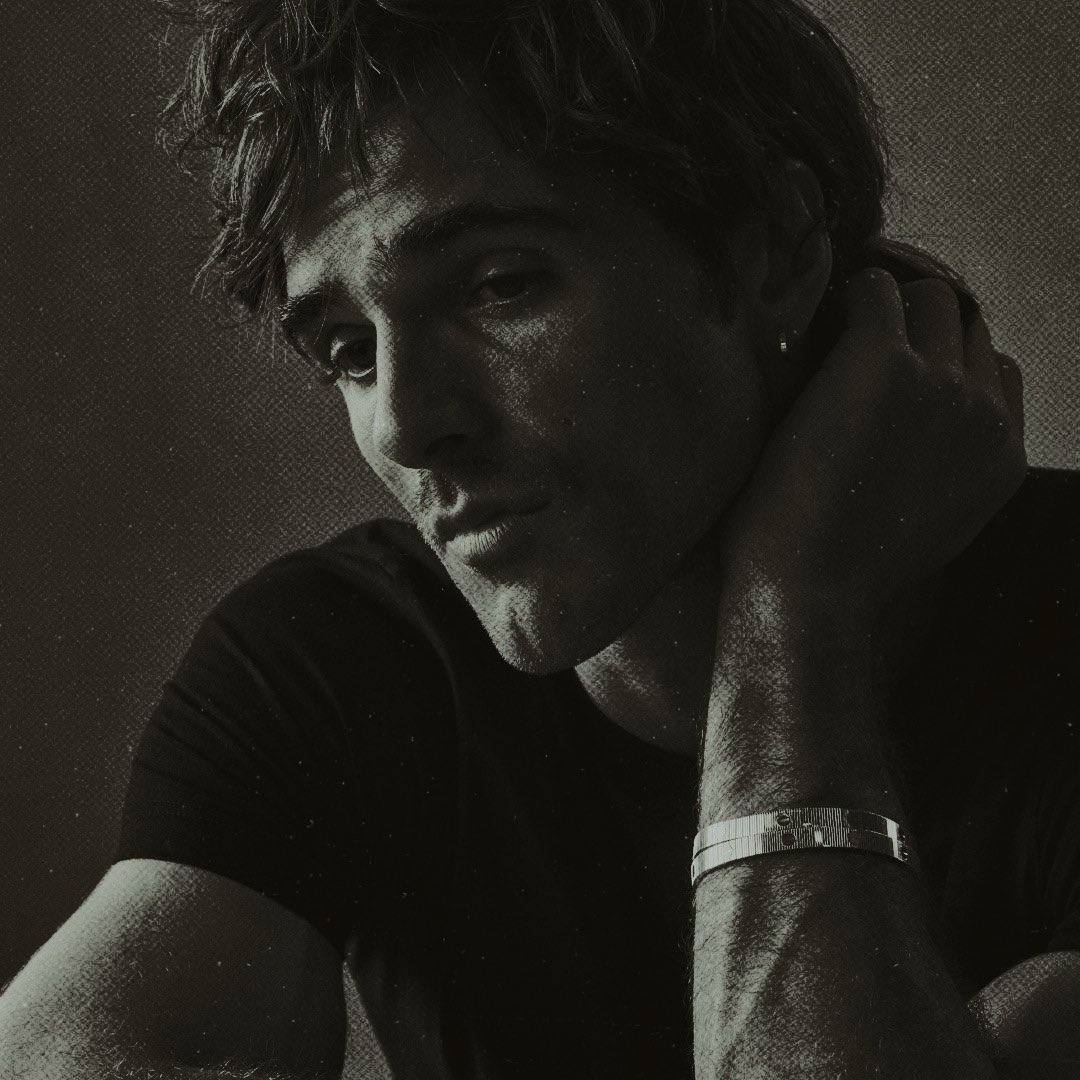 ᅠᅠ * 𝐅𝐈𝐑𝐄 𝐎𝐍 𝐅𝐈𝐑𝐄 tweet media