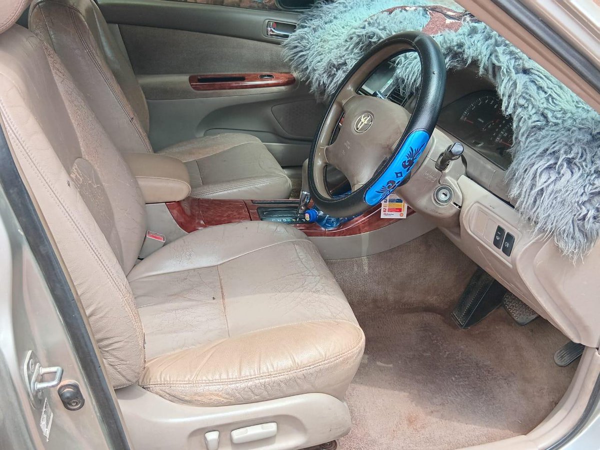 Toyota Camry 
2400cc
Ksh 250,000