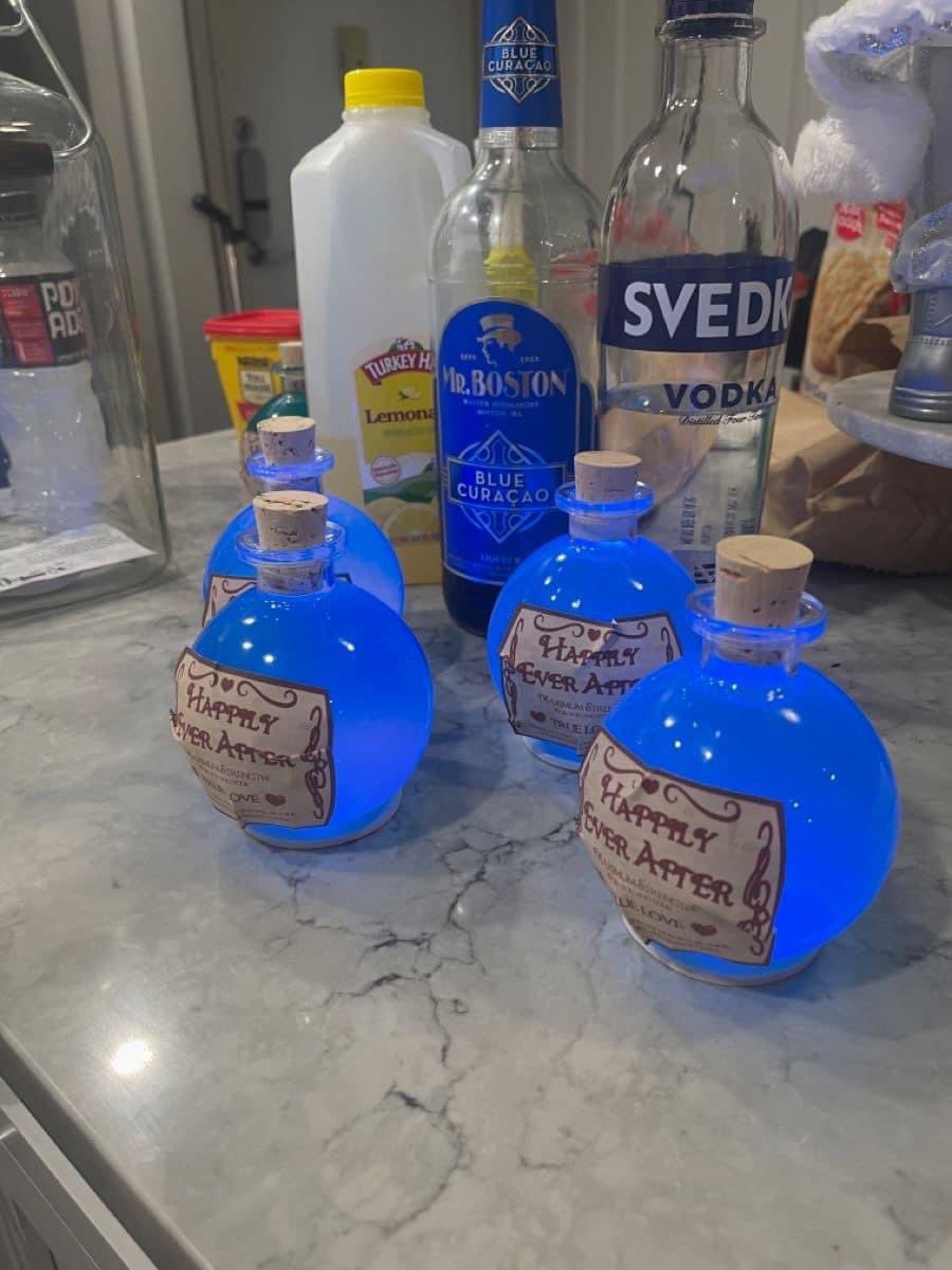 wheezywya's tweet image. Happily ever after potion drinks from shrek 🔥