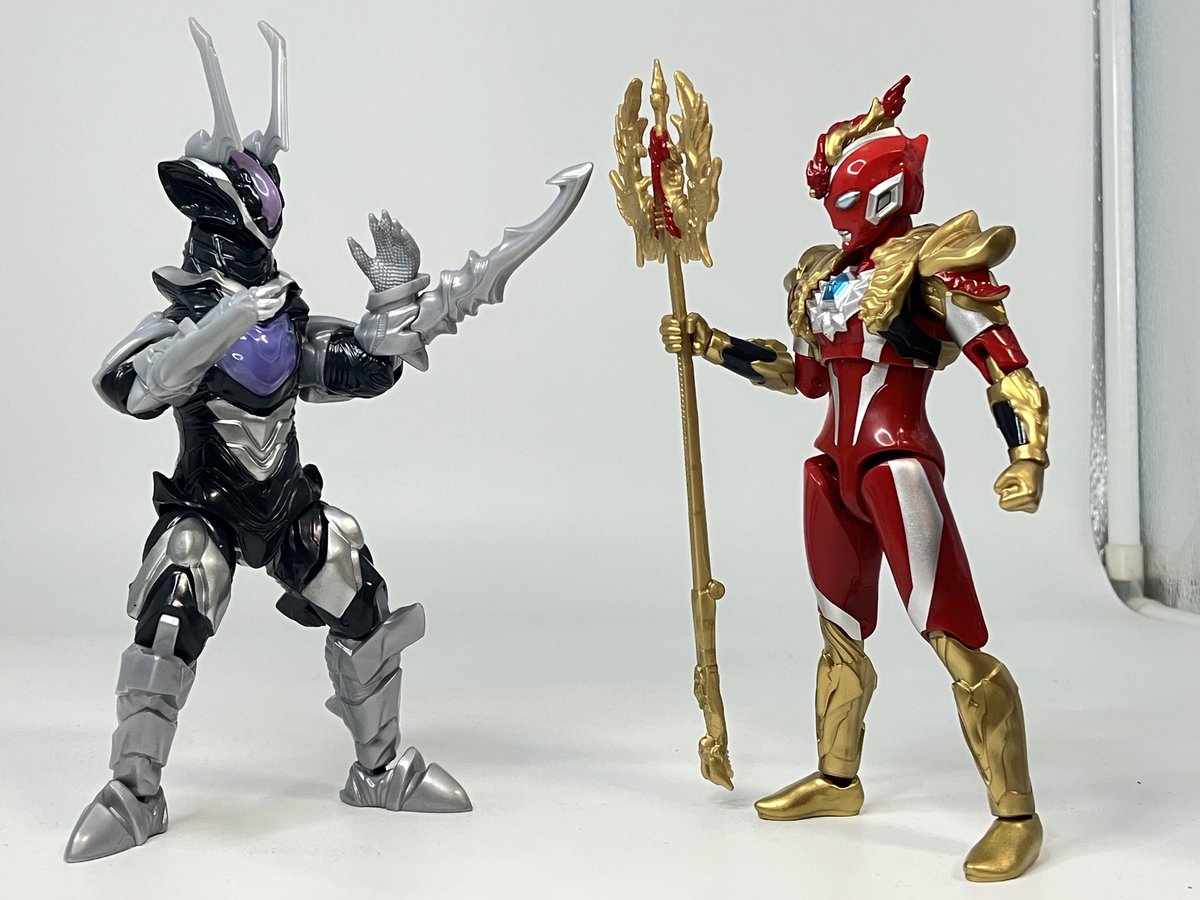 ウルトラマンオメガ ウルトラアクションフィギュア ゾヴァラス オメガ