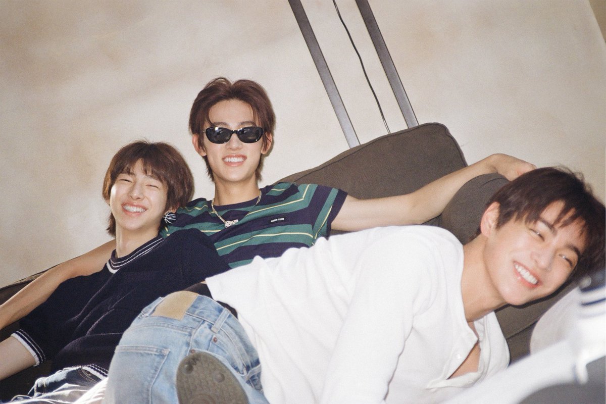 รูปนี้น่ารักมากกก รอยยิ้มเด่กๆอะ ㅜㅡㅜ