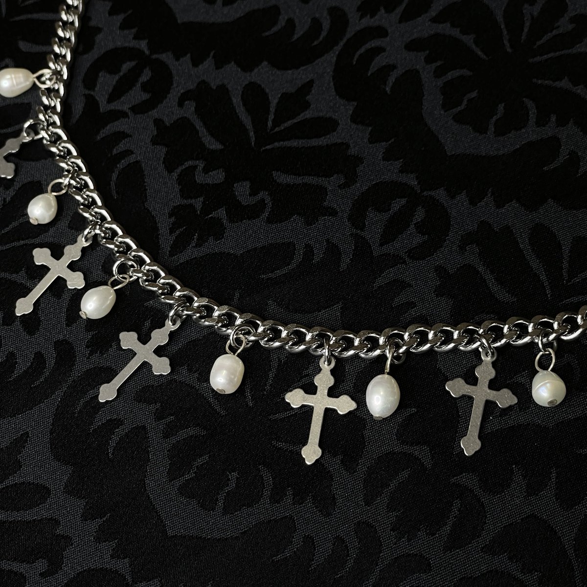angeling_13's tweet photo. ・MILKY WAY CHOKER
Item: One of a kind
▪︎YULE OFFICIAL WEB STORE
https://t.co/v7uQcj9Ioh
▪︎OFFICIAL WEBSITE
https://t.co/CSJrv8VNhN
#ANGELING #necklace #choker https://t.co/WNw9DF99UK