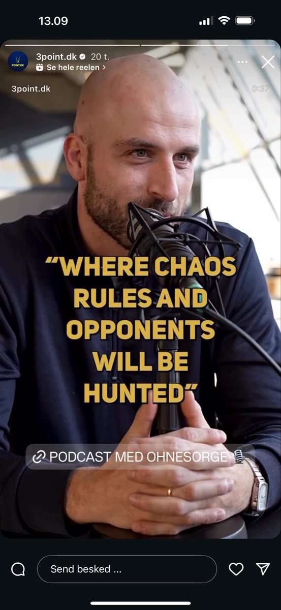 Julius Ohnesorge leverer, udover et par bemærkelsesværdige iagttagelser omkring grafitti på motorvejen og en tidligere tifo, faktisk ganske fine svar på indholdet og arbejdsopgaverne som teknisk direktør i #Brøndby.

Find podcasten i <a href="/BrondbyLyd/">BrøndbyLyd</a> feedet asap.