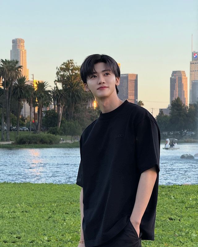 midnightbycyn's tweet image. beloved sunrise𖤓⋆.ೃ࿔*:･

— na jaemin x oc ft. nct 00L
© midnightbycyn